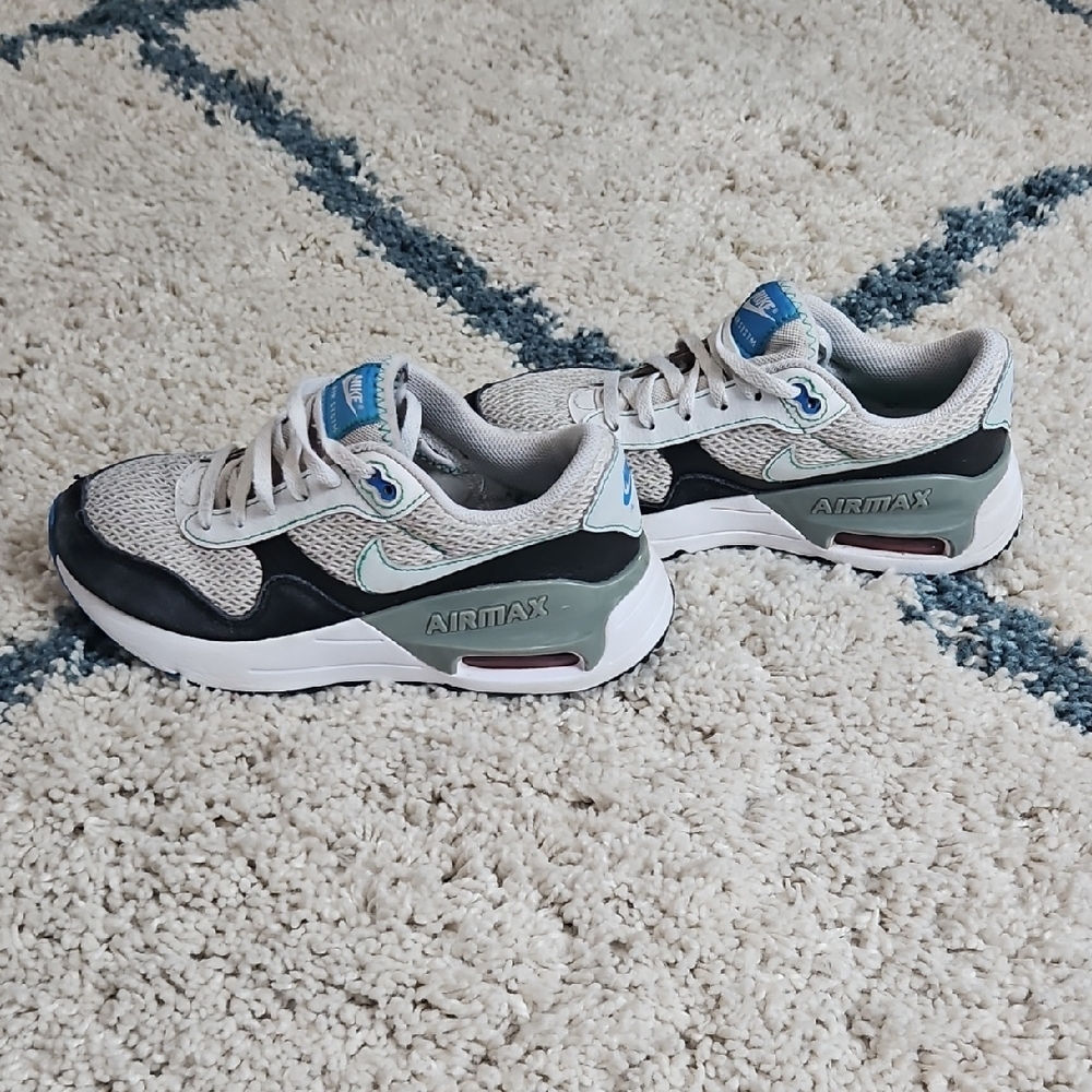 Nike Air Max Sneakers in Gray, Black, and Teal